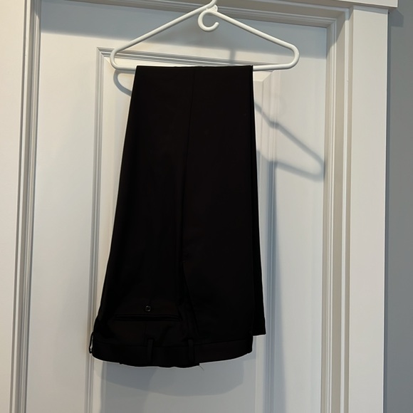 Alton Lane Men's Modern-Fit Mercantile Tailored Performance 2 Piece Suit - Picture 10 of 11